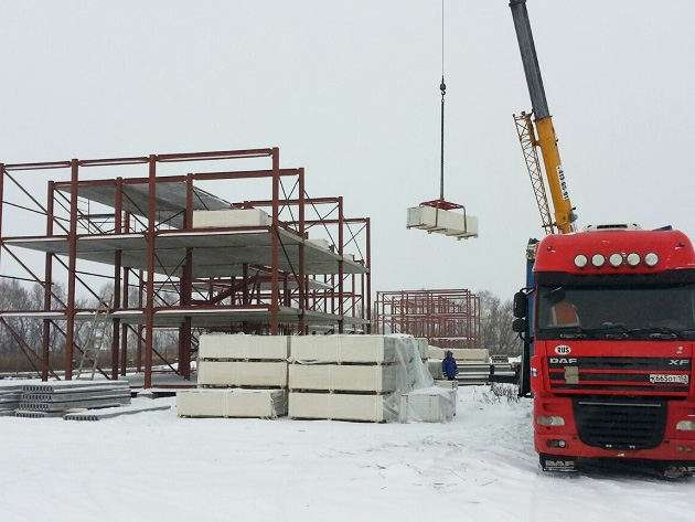 	Строительство 3-этажного каркасно-панельного дома в коттеджном поселке в Нижегородской области