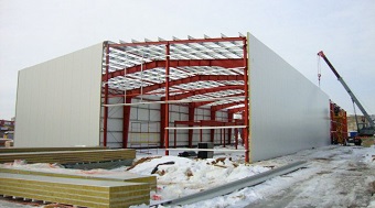 Строительство быстровозводимого теплого склада из сэндвич панелей